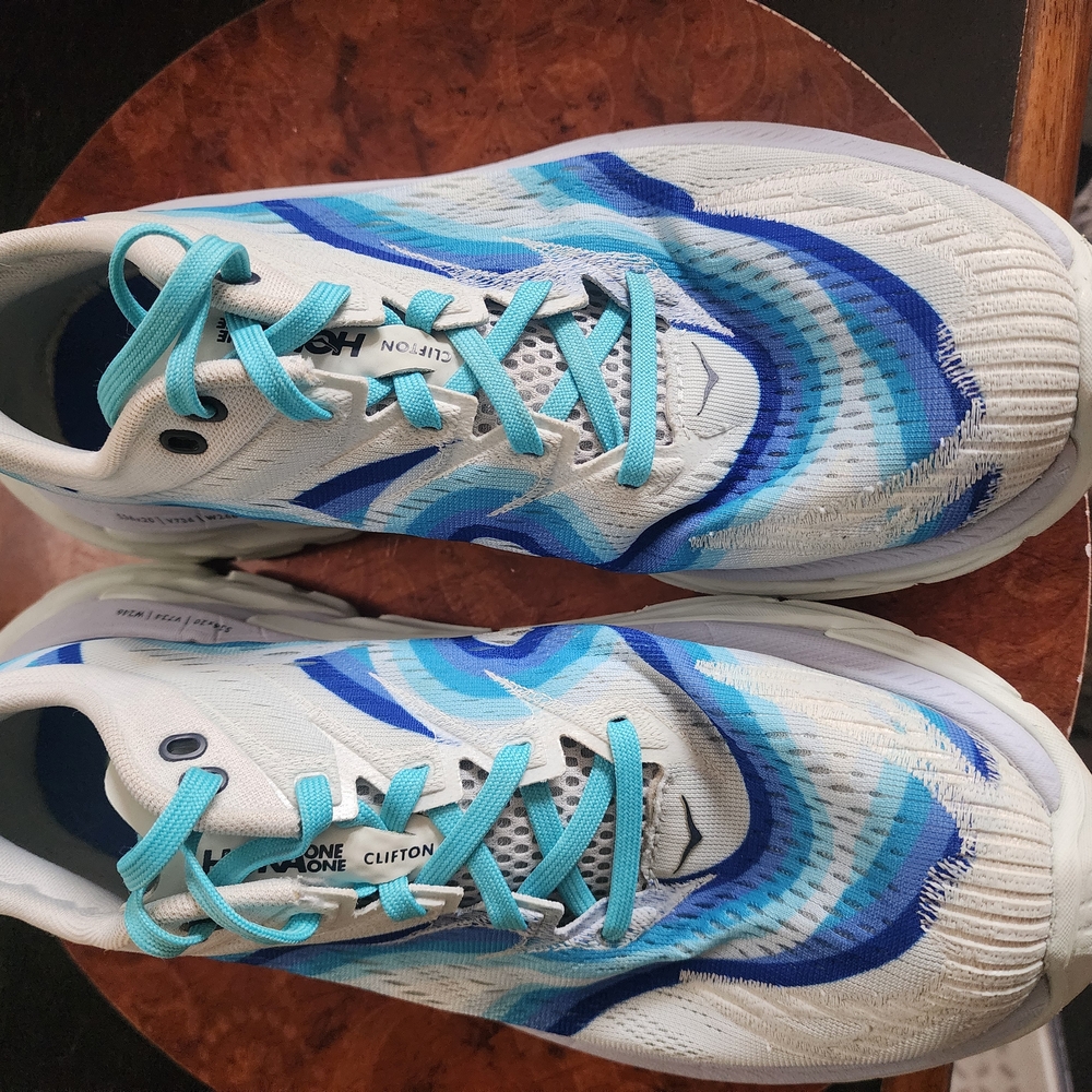 Women's Clifton Edge Geometric Hoka Blue and White Sneakers with Cushioned Sole
